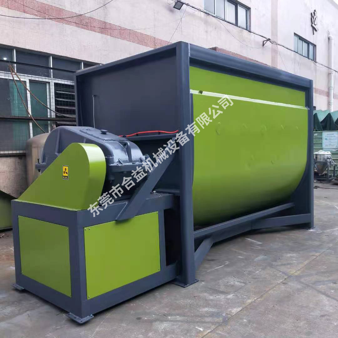 稱重拌料機與攪拌機的區(qū)別有哪些？