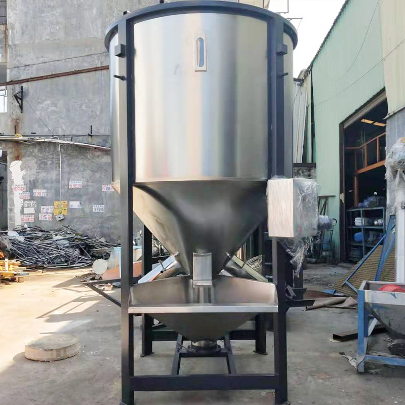 塑料攪拌機(jī)廠家：攪拌設(shè)備哪家的質(zhì)量比較好？